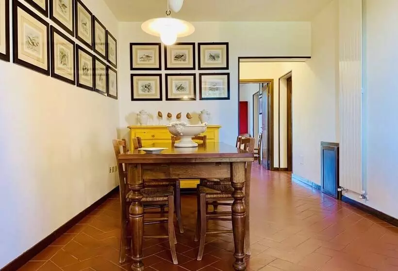 Maaseutuhotelli Tenuta Agricola Fraschiera