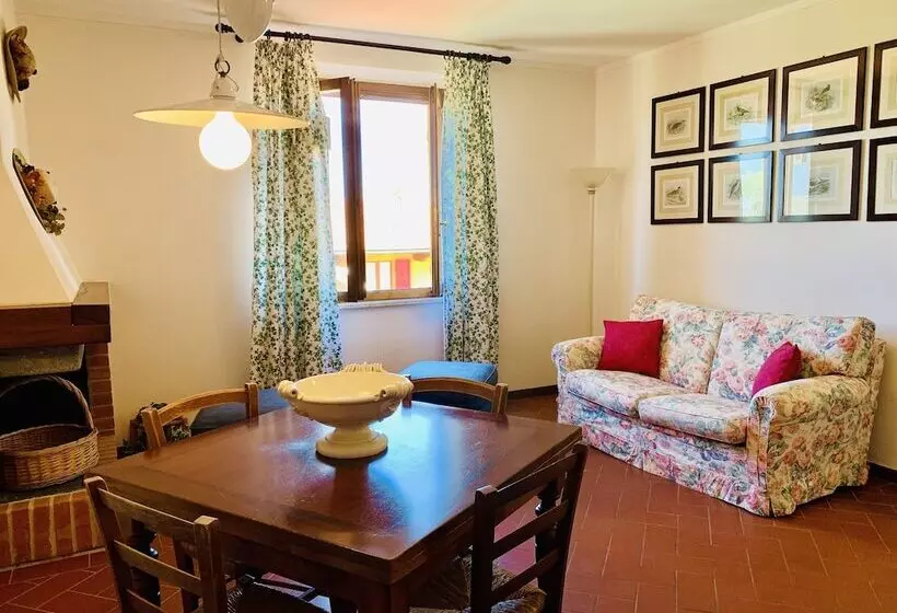 Maaseutuhotelli Tenuta Agricola Fraschiera