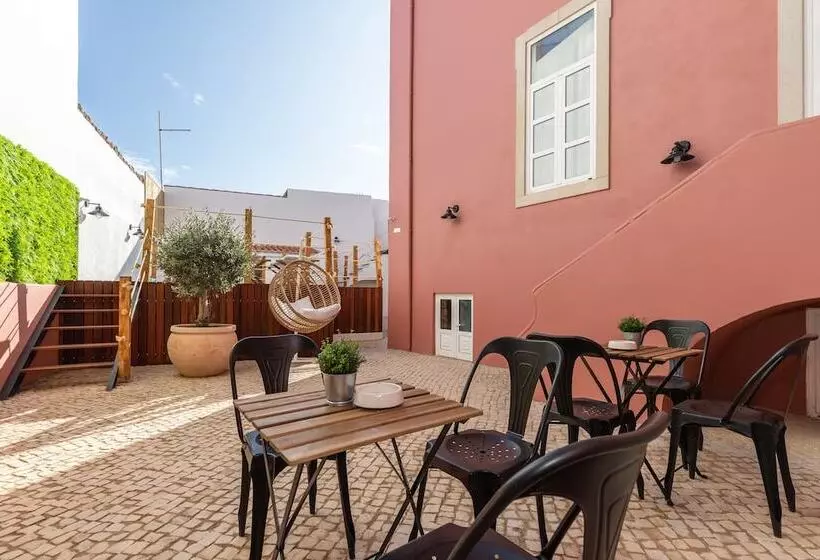 ペンション Aleixomor Aqui