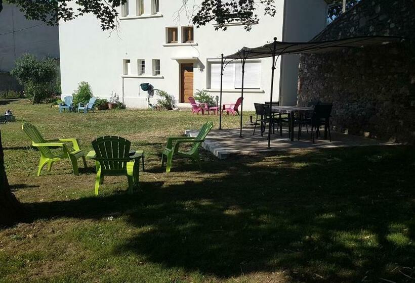 פנסיון Les Belles Nuits