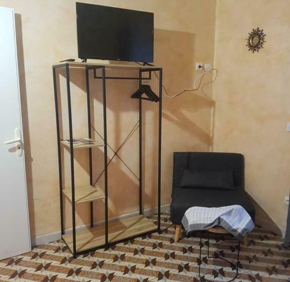 פנסיון Les Belles Nuits