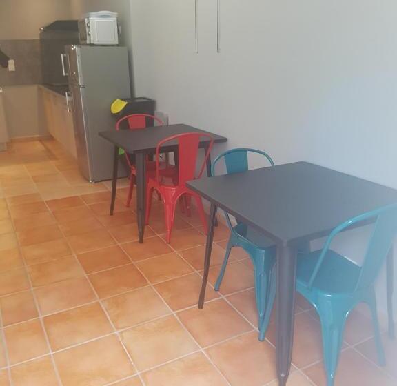 פנסיון Les Belles Nuits