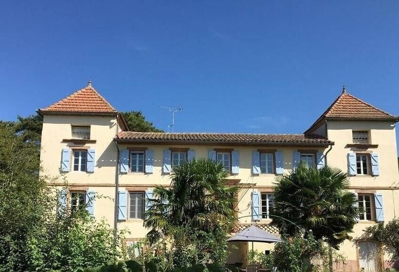 Pensionat Domaine De Menerque