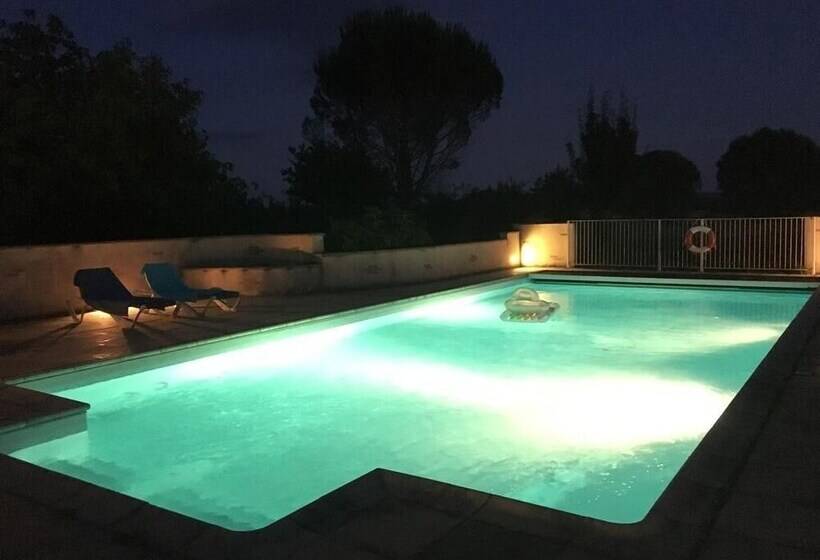 Pensionat Domaine De Menerque