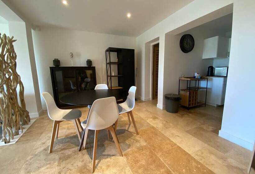 Пансион Mas Lou Felibrige