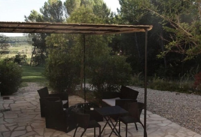 Пансион Mas Lou Felibrige