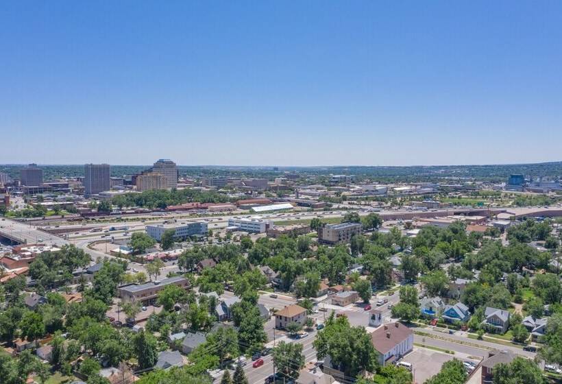 The Coffee Loft Above A Cafe Walk To Dwntn