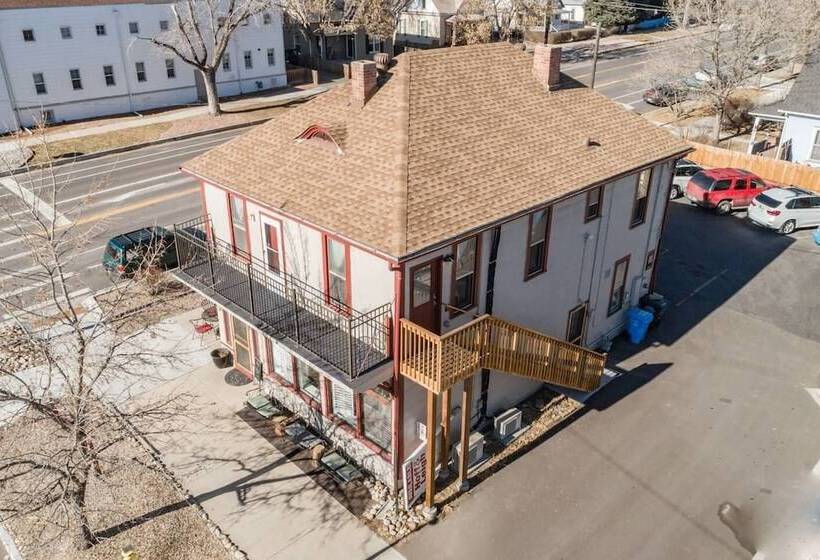 The Coffee Loft Above A Cafe Walk To Dwntn