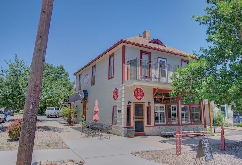 The Coffee Loft Above A Cafe Walk To Dwntn
