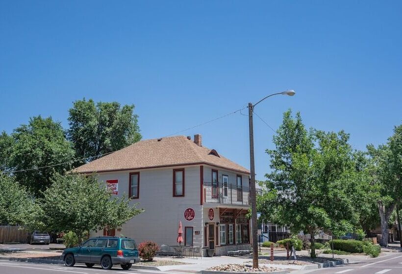 The Coffee Loft Above A Cafe Walk To Dwntn