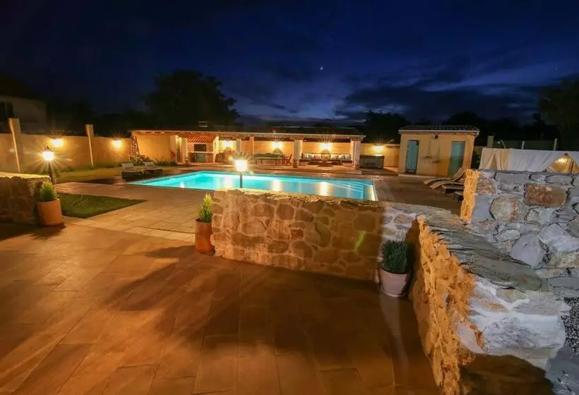 Villa Biograd Nm Bozini Dvori  Pool, Sauna And Jacuzzi