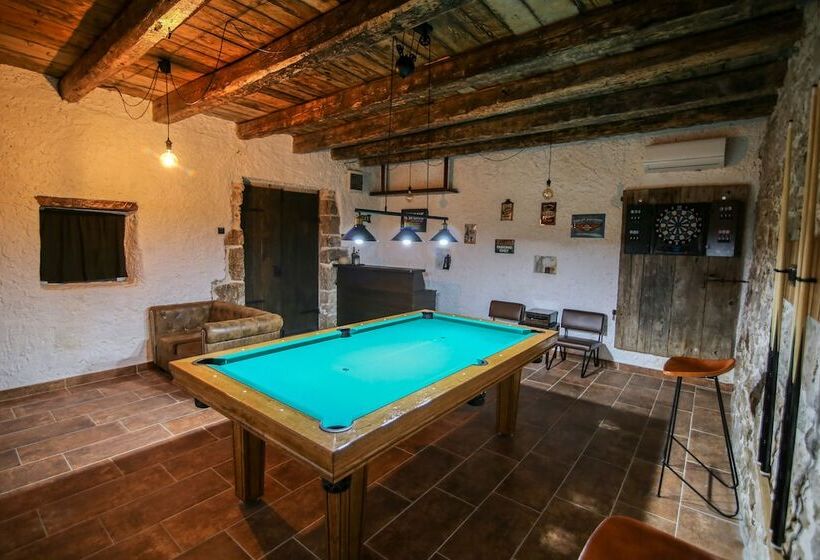 Villa Biograd Nm Bozini Dvori Pool, Sauna And Jacuzzi