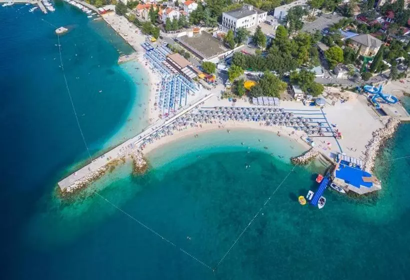 Apartments Hinic