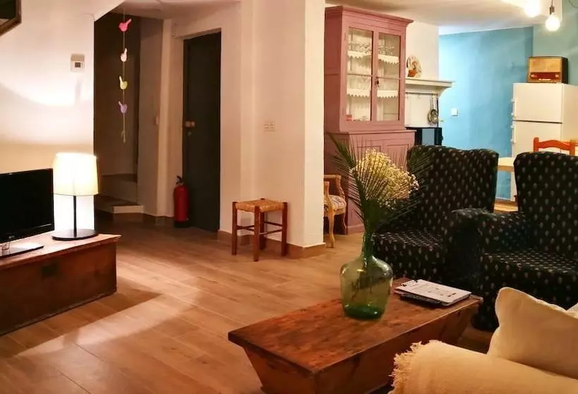 Casa Rural Periquina