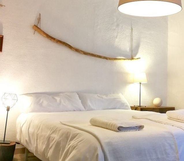 Casa Rural Periquina