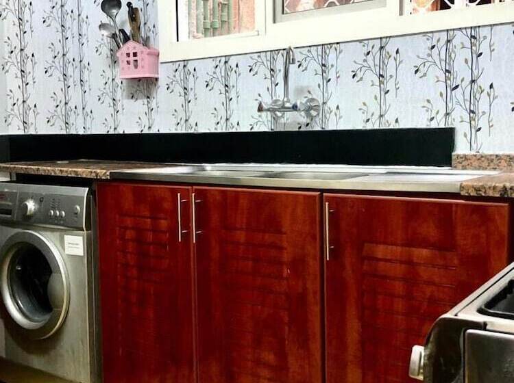 Friends House Hostel