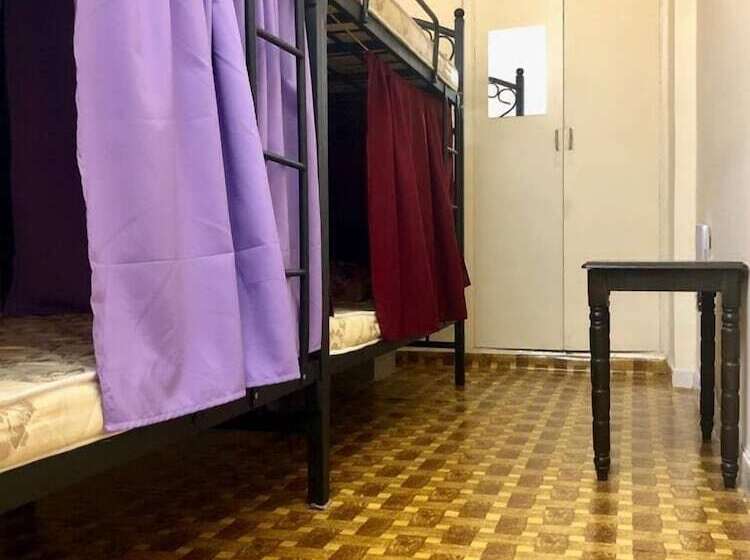 Friends House Hostel