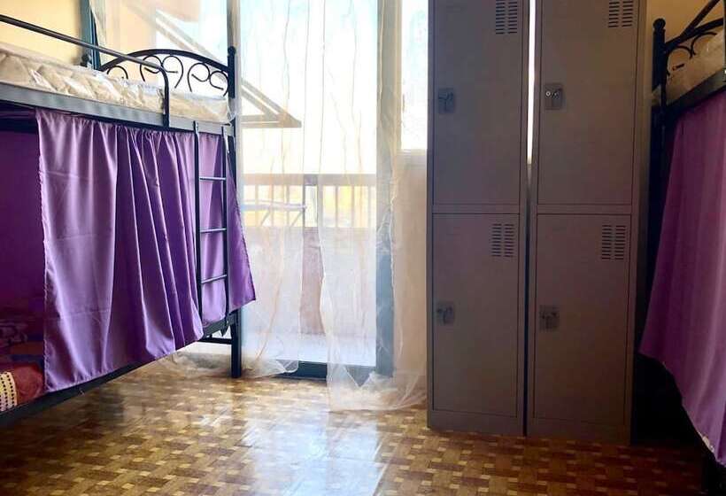 Friends House Hostel