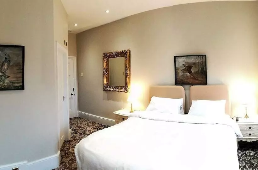 Hotelli Alfreton Hall