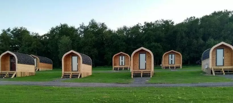 هتل Ernest S Retreat Glamping Site