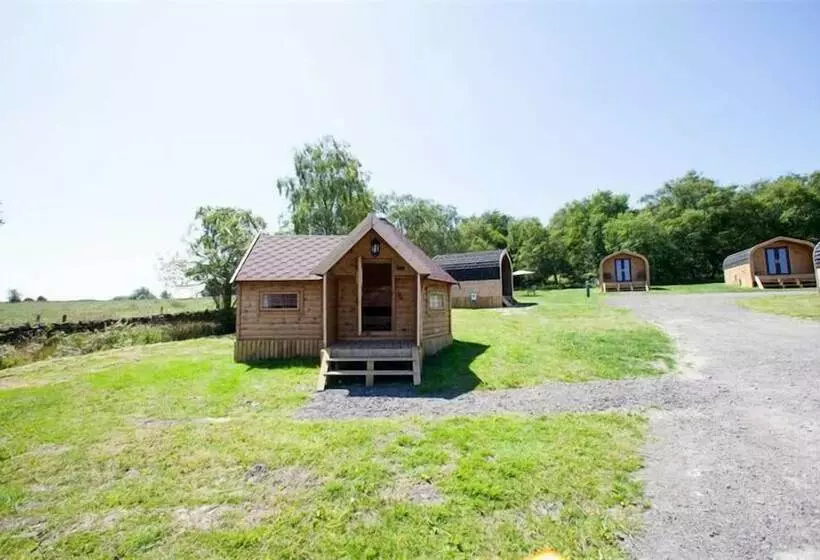 هتل Ernest S Retreat Glamping Site