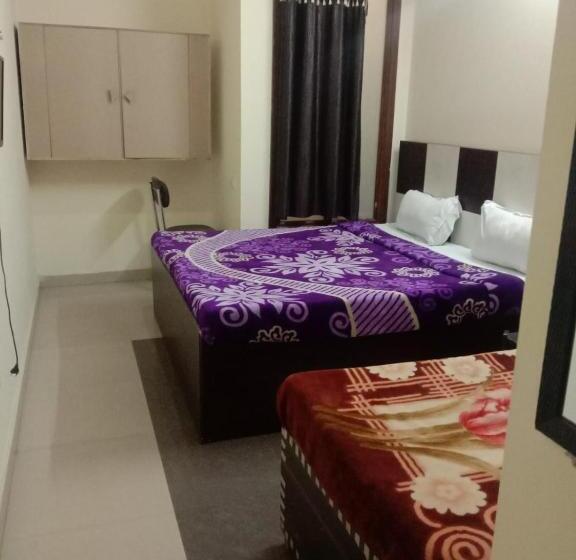 Hotel Shree Hari Castle