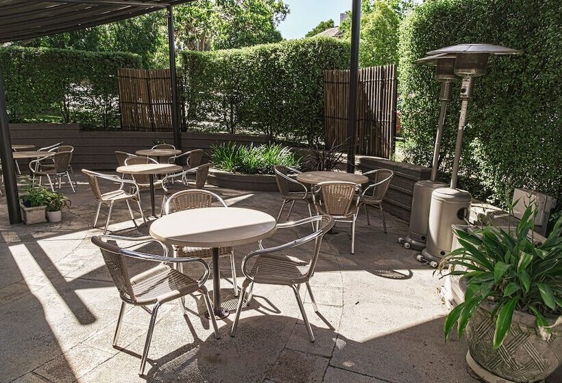 Melbourne Kew Central Apartment