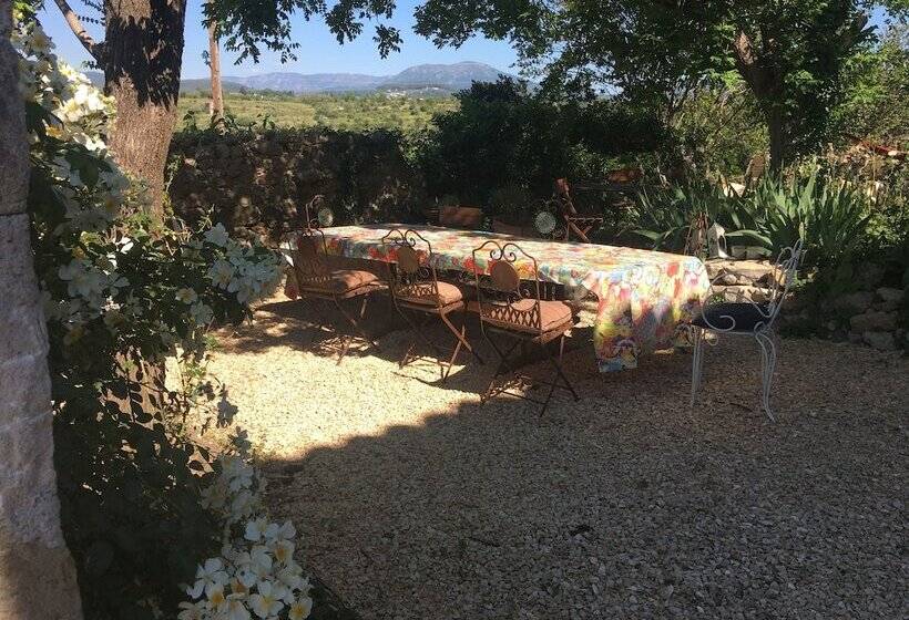 פנסיון Fort De La Bastide