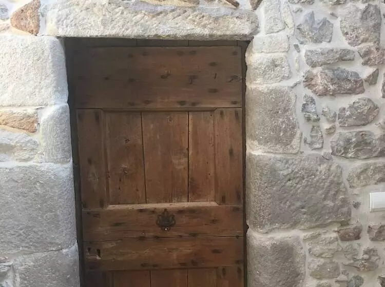 Majatalo Fort De La Bastide