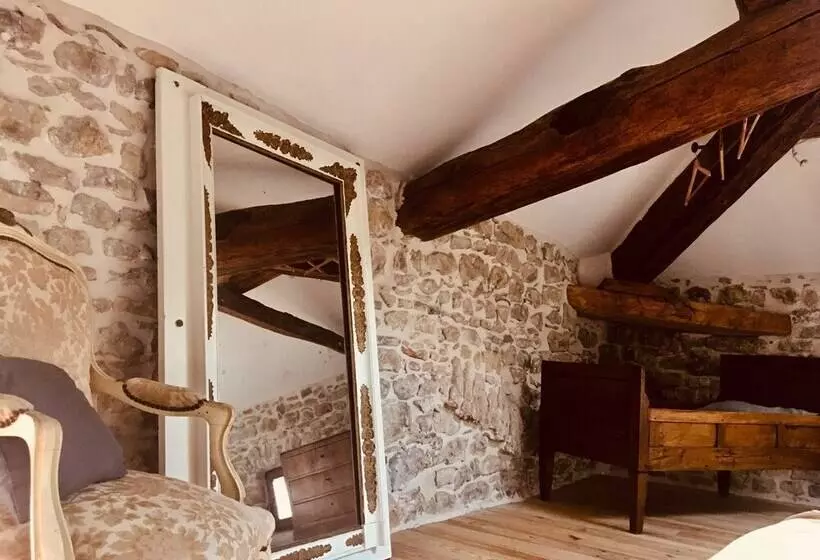 Majatalo Fort De La Bastide