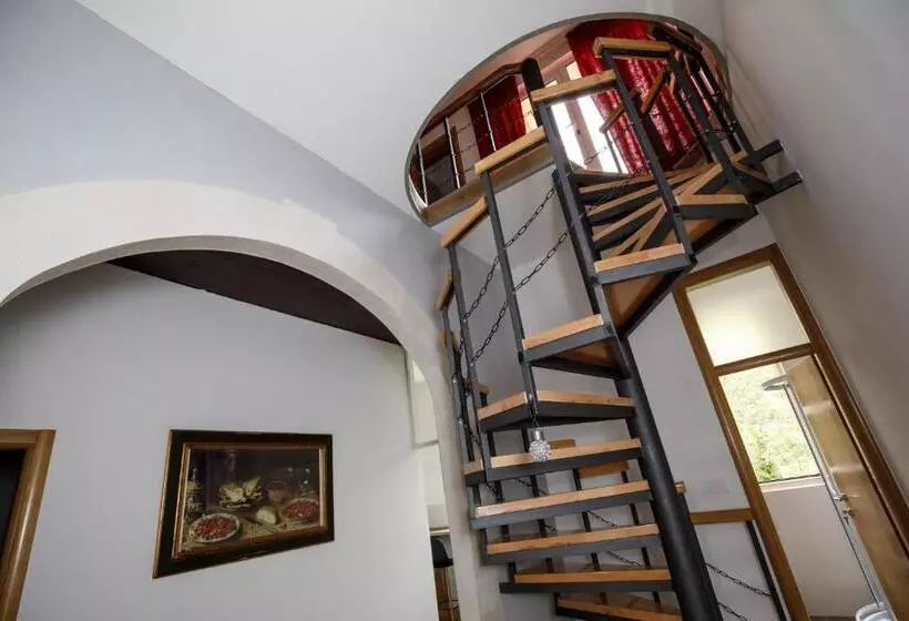 Majatalo Prenoćište Kastel