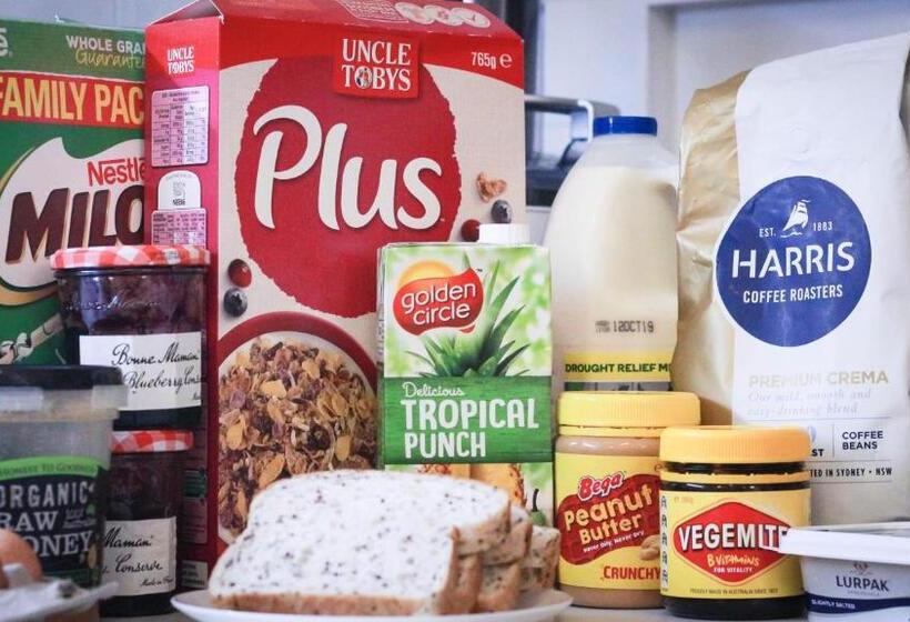 פנסיון Work Sleep Live Melbourne