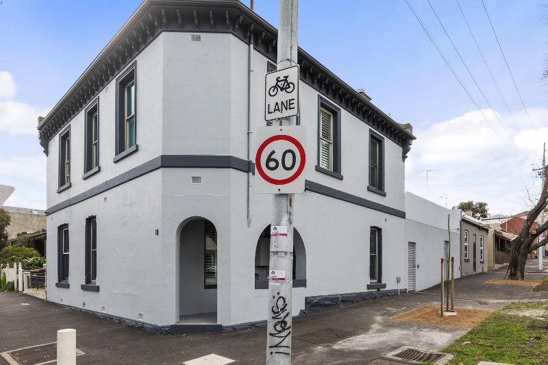 פנסיון Work Sleep Live Melbourne