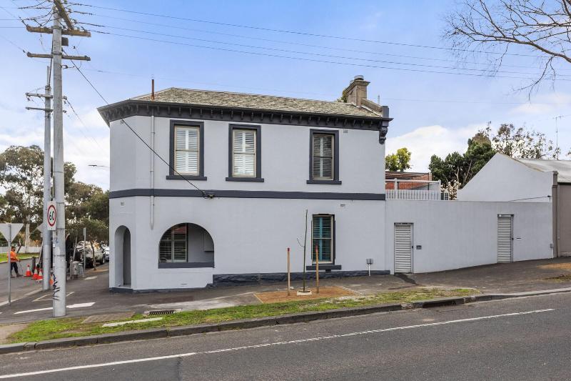 פנסיון Work Sleep Live Melbourne