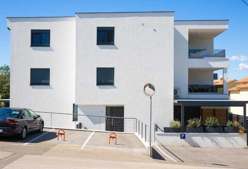 Apartments Nadica Deluxe