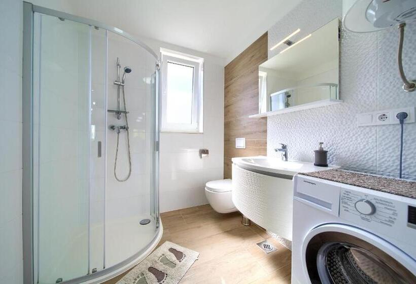 Apartments Nadica Deluxe