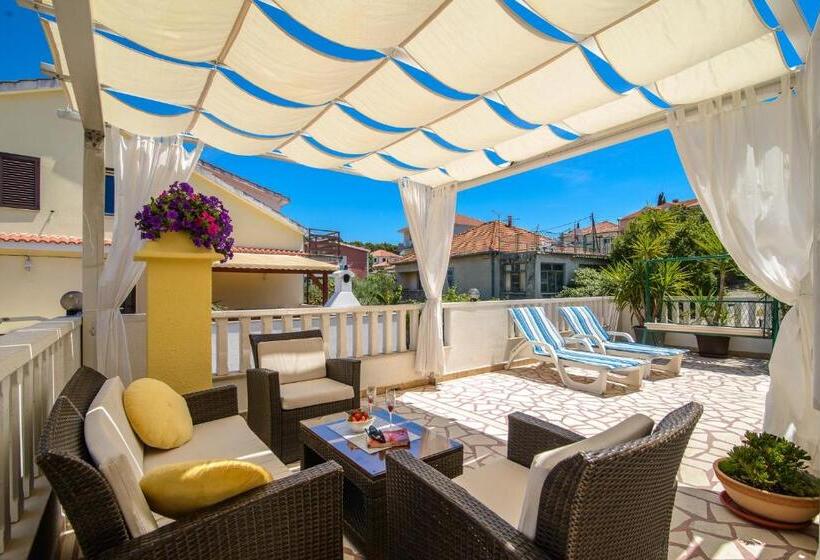 فندق Apartments Kasalo