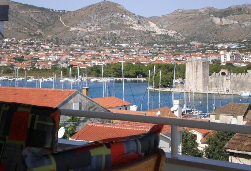 فندق Apartments Kasalo