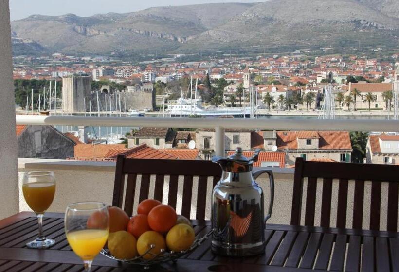 هتل Apartments Kasalo