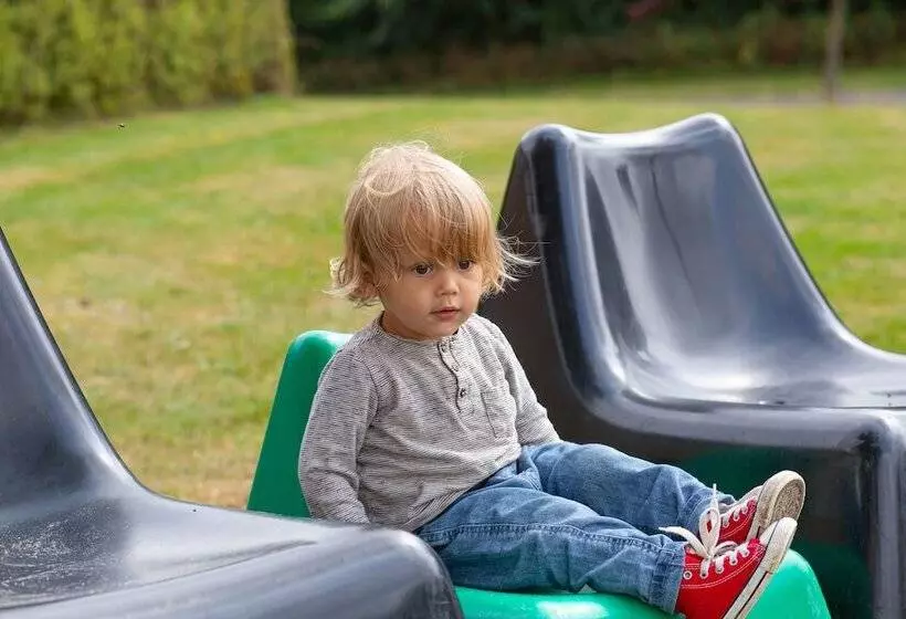 Hotelli Givskud Zoo Hostel