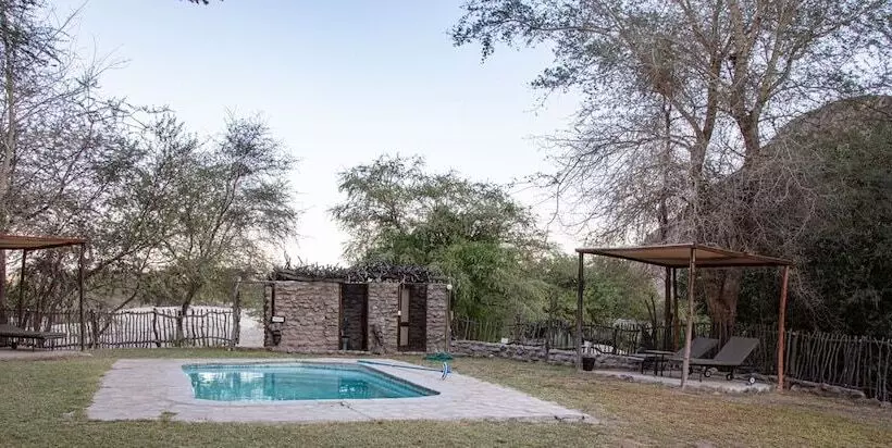 هتل Khowarib Lodge