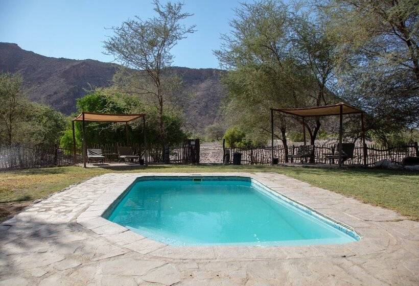 Hotel Khowarib Lodge