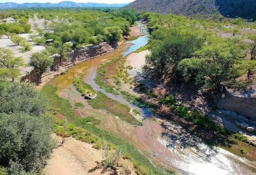 هتل Khowarib Lodge