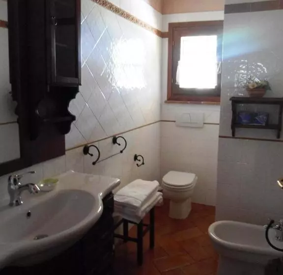 Hotelli Agriturismo Le Pescine