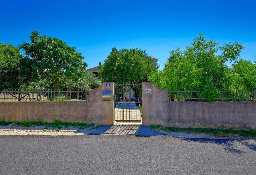 ホテル Villa Kristalis In Medulin Istrien