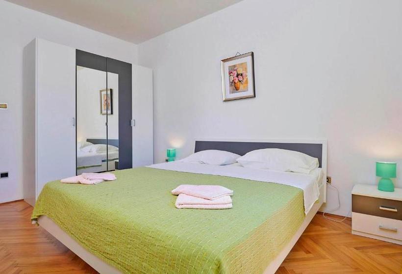 ホテル Villa Kristalis In Medulin Istrien