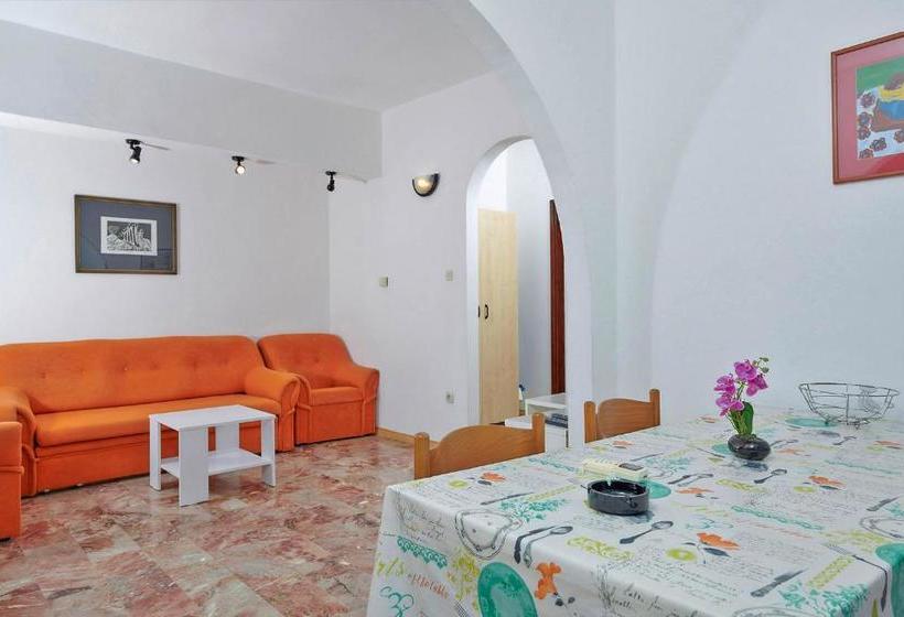 ホテル Villa Kristalis In Medulin Istrien