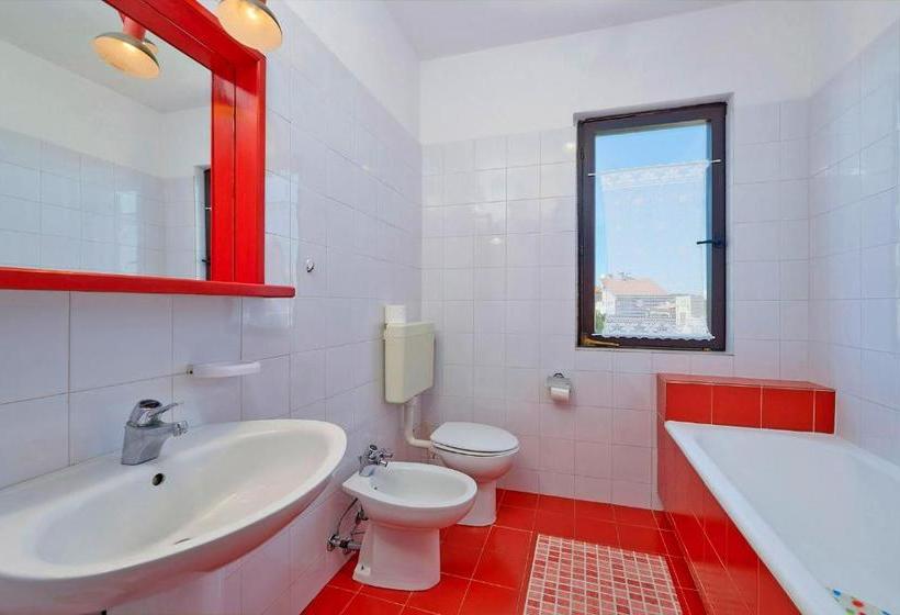 ホテル Villa Kristalis In Medulin Istrien