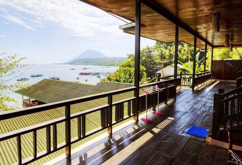 Hotelli Bastianos Bunaken Dive Resort