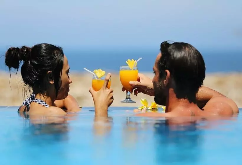 ホテル Bastianos Bunaken Dive Resort